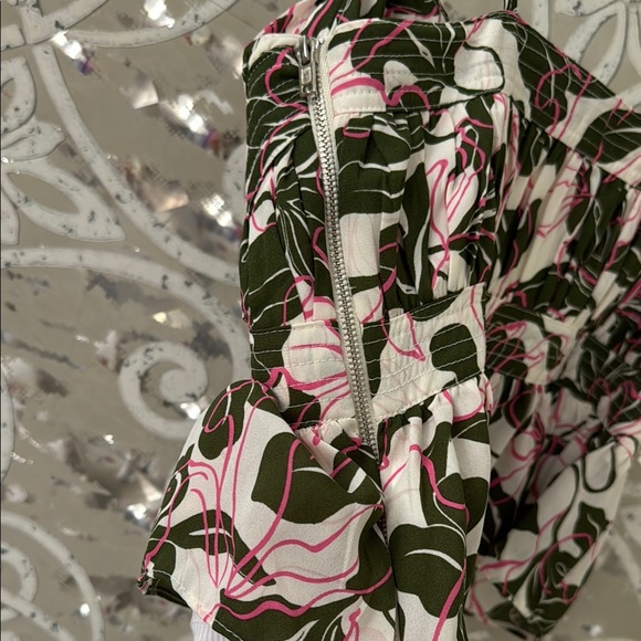 PARKER Cream Green Pink Floral Key Hole Peplum Tank Top 0 - Picture 4 of 5